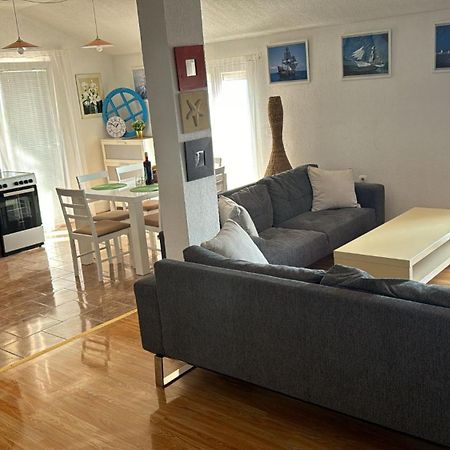 Apartment Beverly Kozino - By The Sea With Free Parking Exterior foto